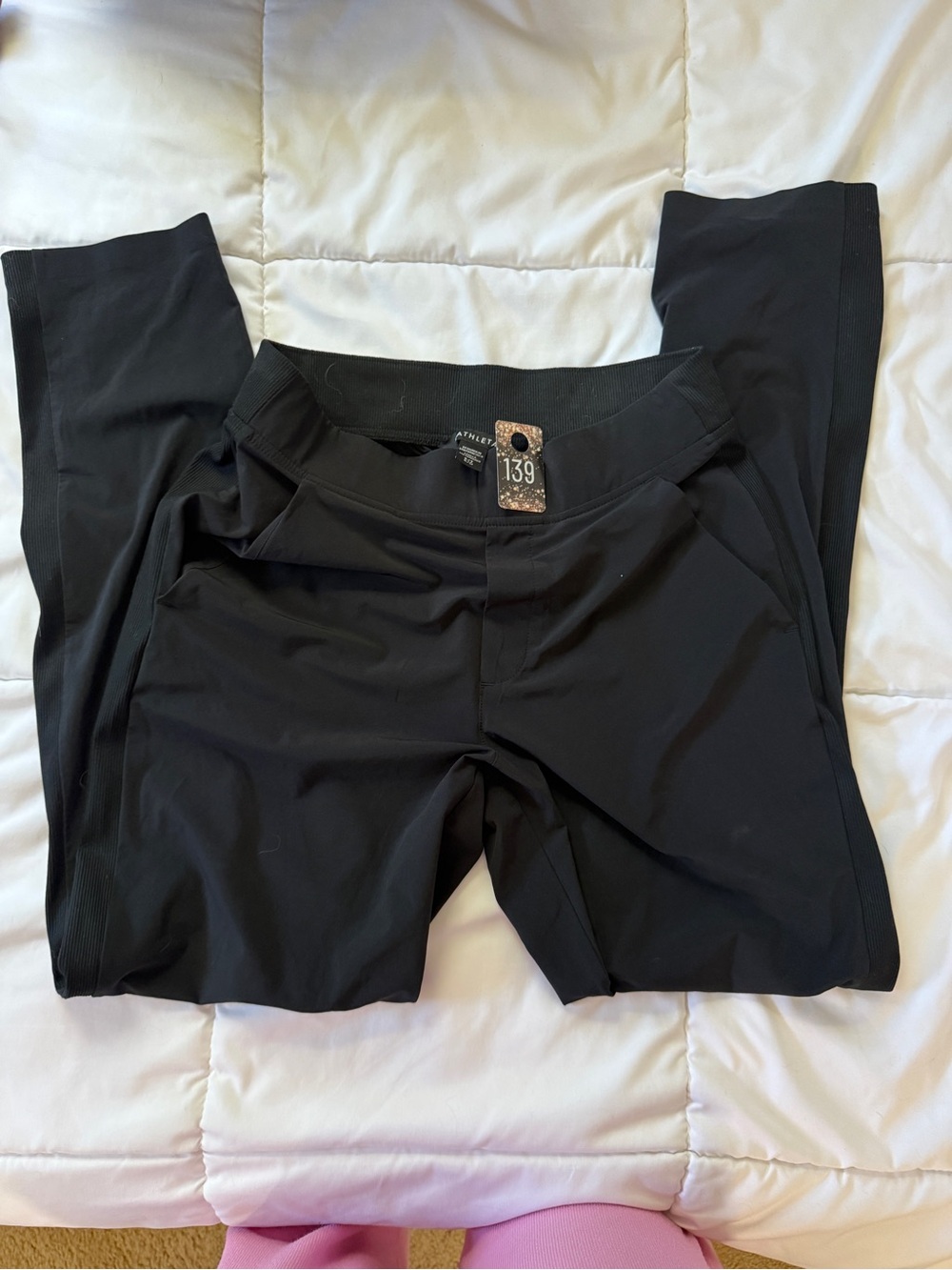 139 Athleta Black Ankle-Length Active Pants